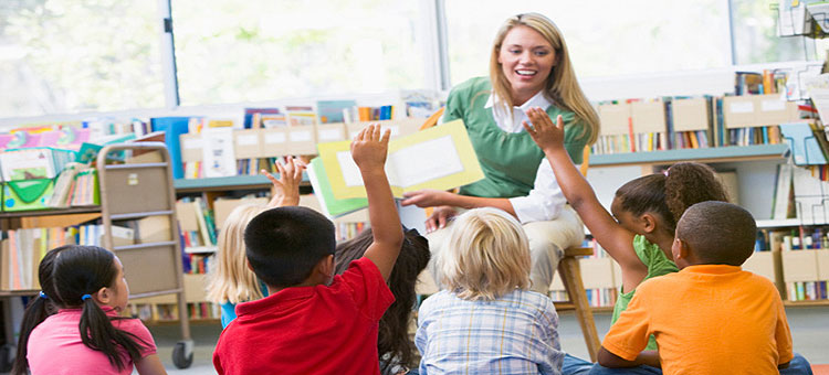 teacher reading to children